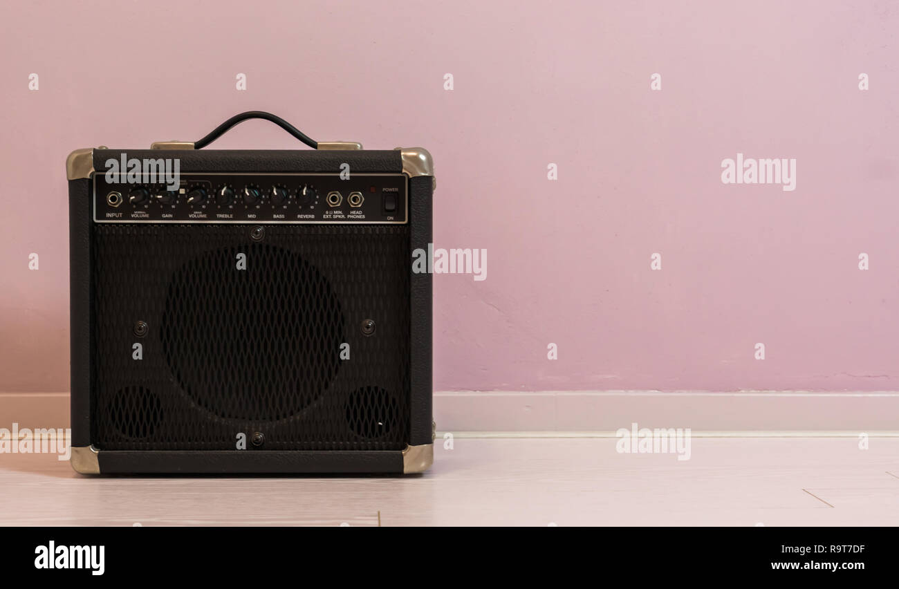 Appreciation for help with Rockford Fosgate system from Stereo King, image size:1300x852