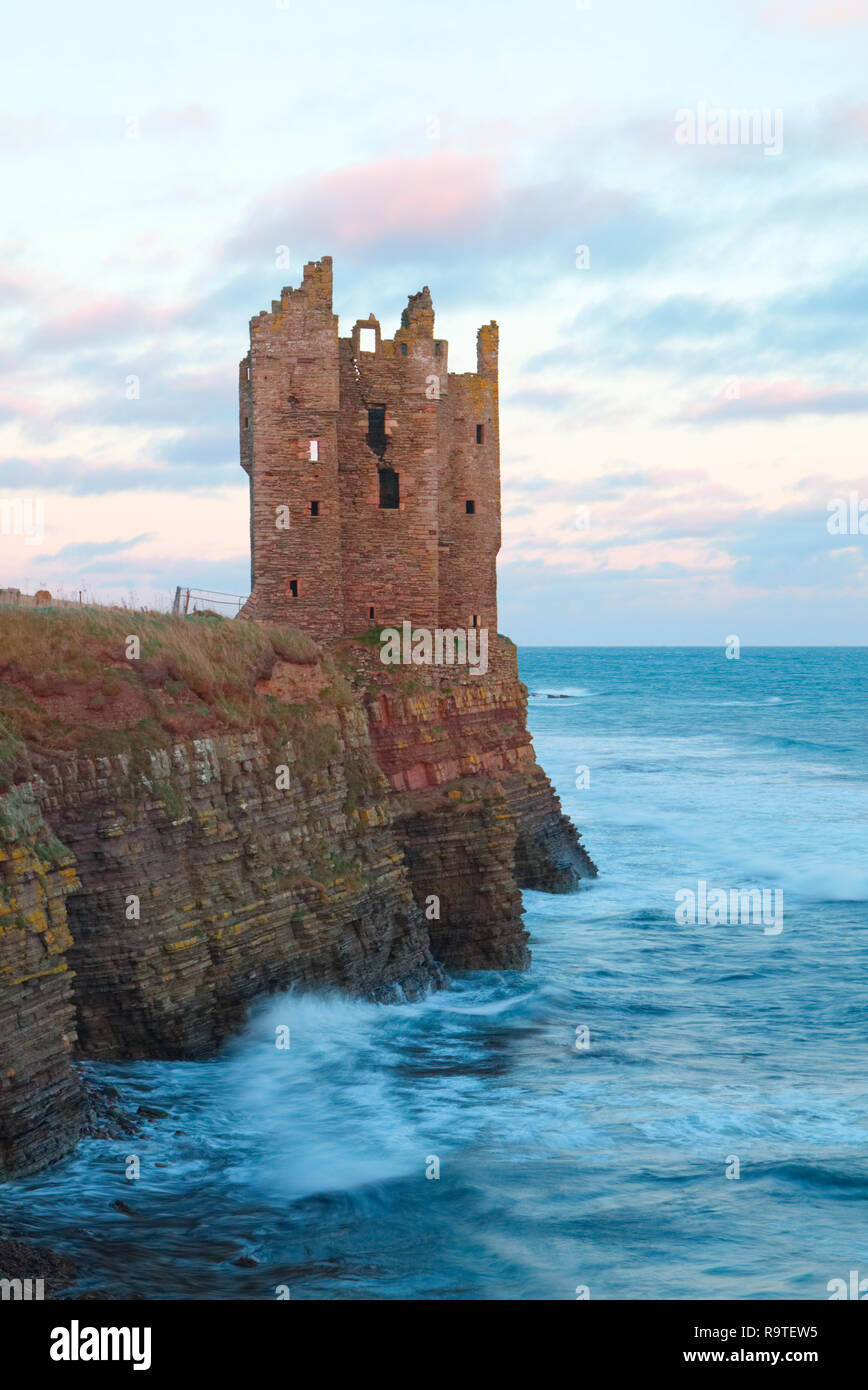 Keiss Castle, Caithness Stock Photo Alamy