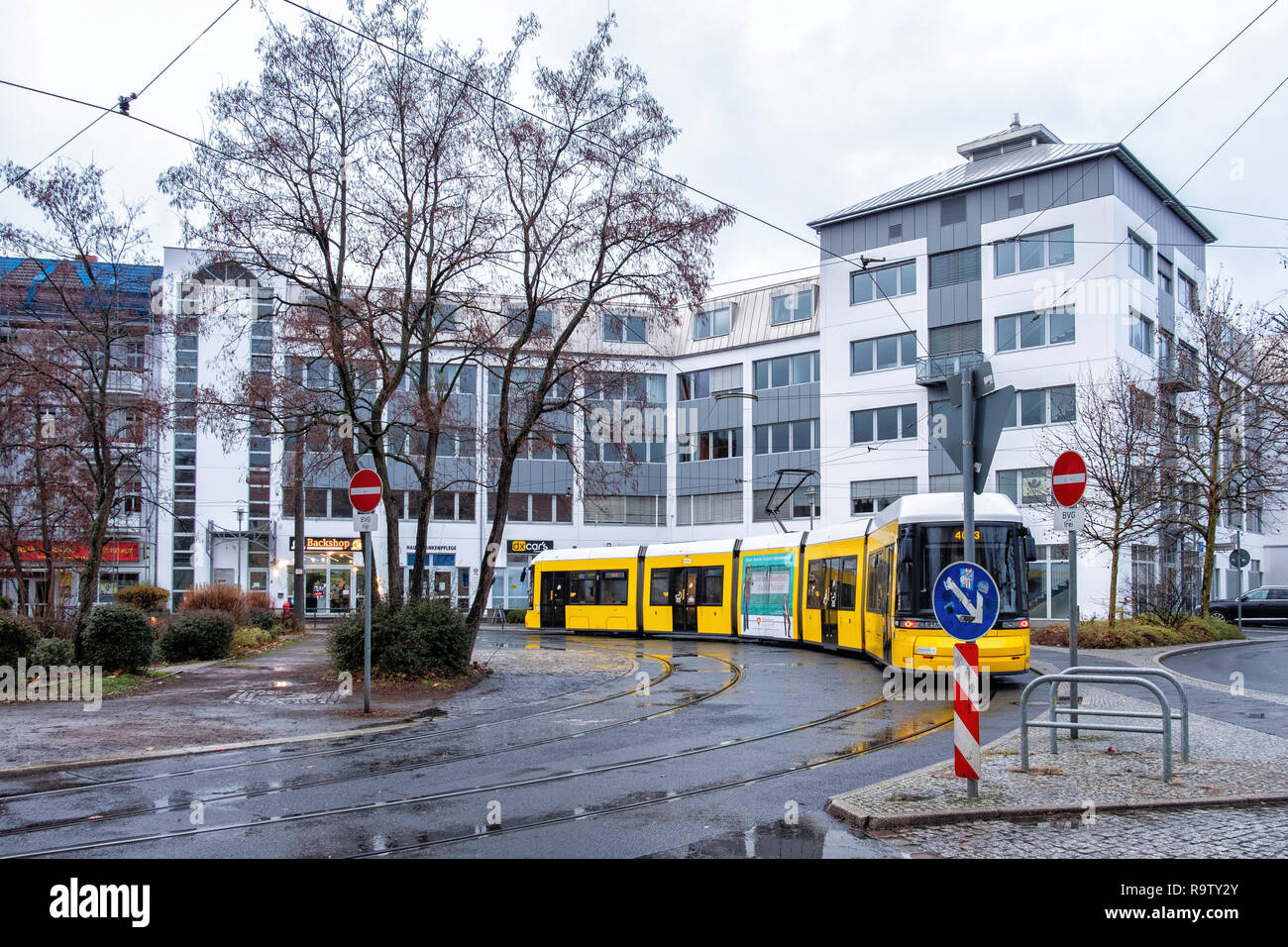 Berlin, Weissensee Pasedagplatz. Last stop ofnthe M12 line of the Tram system. Part of Berlin Commuter transport network Stock Photo