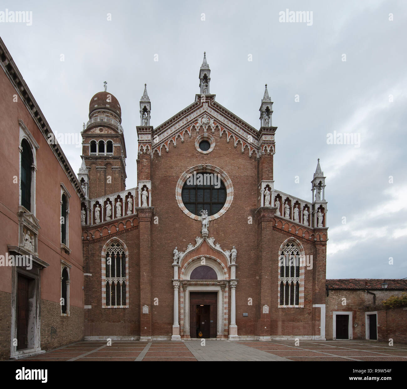 Church of Madonna dell'Orto (Chiesa della Madonna dell'Orto) in Venice, Italy Stock Photo Alamy Church of Madonna dell'Orto (Chiesa della Madonna dell'Orto) in Venice, Italy Stock Photo Alamy