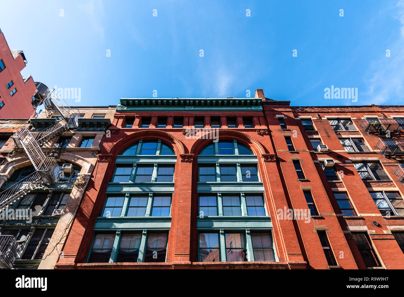 Loft apartment new york hi-res stock photography and images - Alamy
