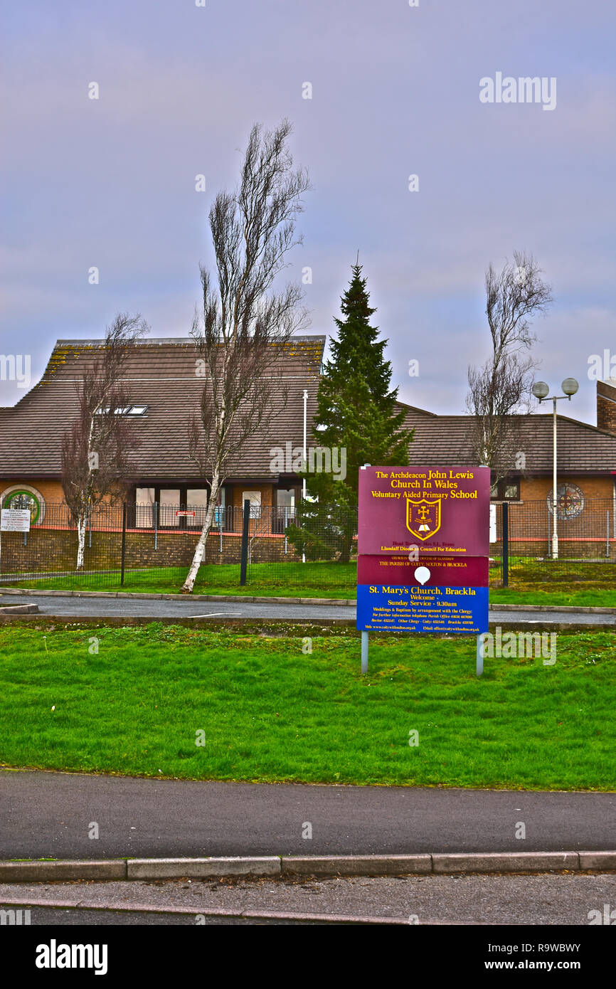 The Archdeacon John Lewis Church in Wales primary school on Brackla estate. On Sundays it is used as St Marys Church. Brackla, Bridgend, S.Wales Stock Photo