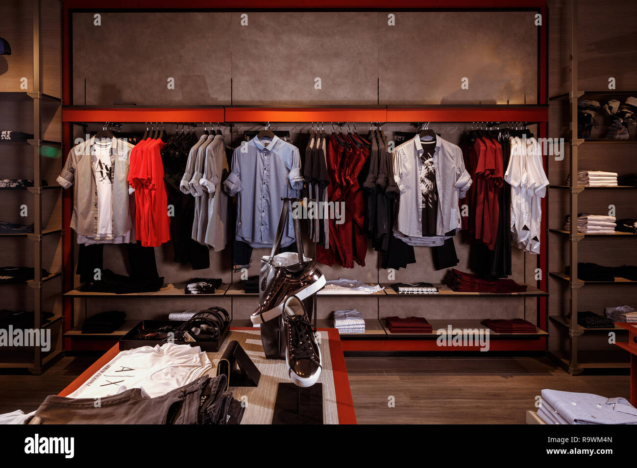 COLOMBO, SRI LANKA - SEPTEMBER 25, 2018: View of a Fashion Retail Store. T  shirts, Trousers, Caps, Shoes with Shelves, Racks and Hangers, inside a Dep  Stock Photo - Alamy