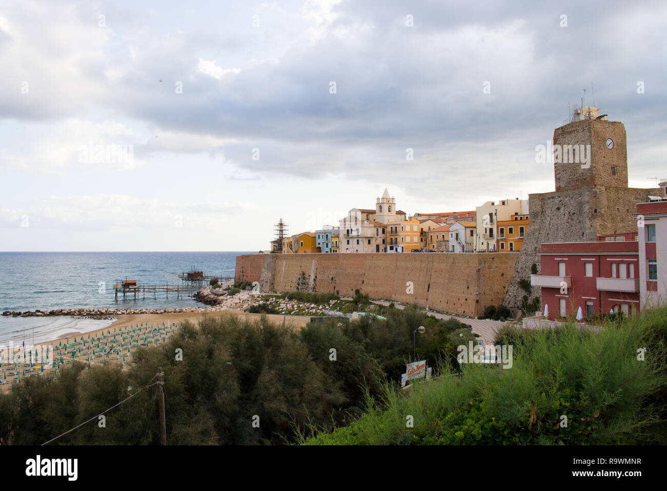 View Of The Swabian Castle In Termoli Italy Stock Photo Alamy view-of-the-swabian-castle-in-termoli-italy-stock-photo-alamy