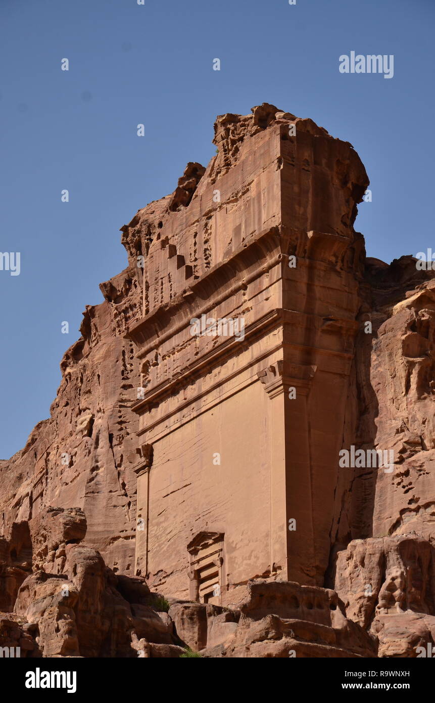 Petra ancient city in jordan hi-res stock photography and images - Alamy