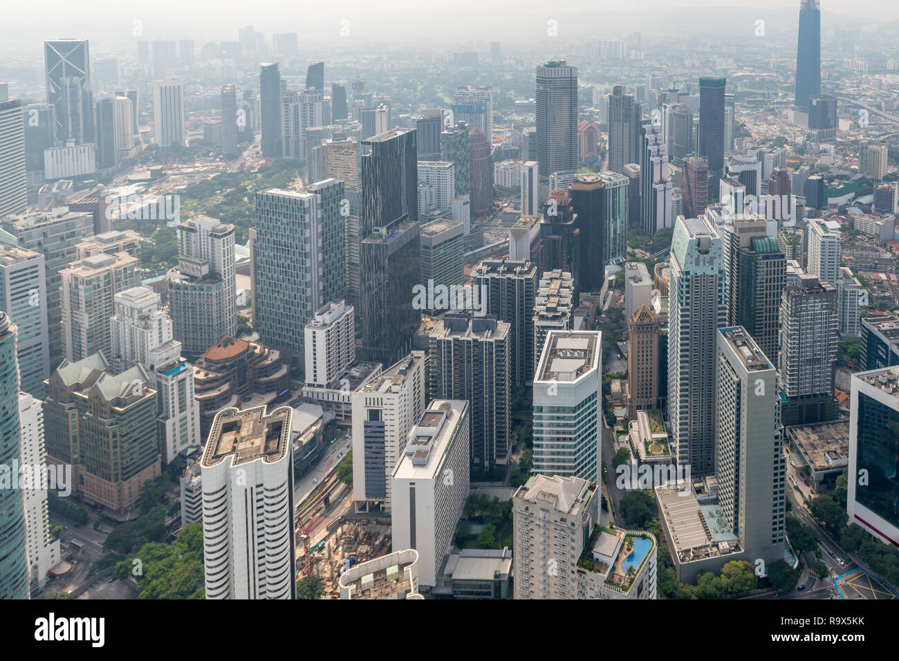 Skyscrapers skyline petronas city hi-res stock photography and images ...