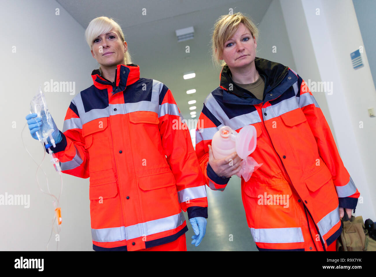 Female rescuer hi-res stock photography and images - Alamy