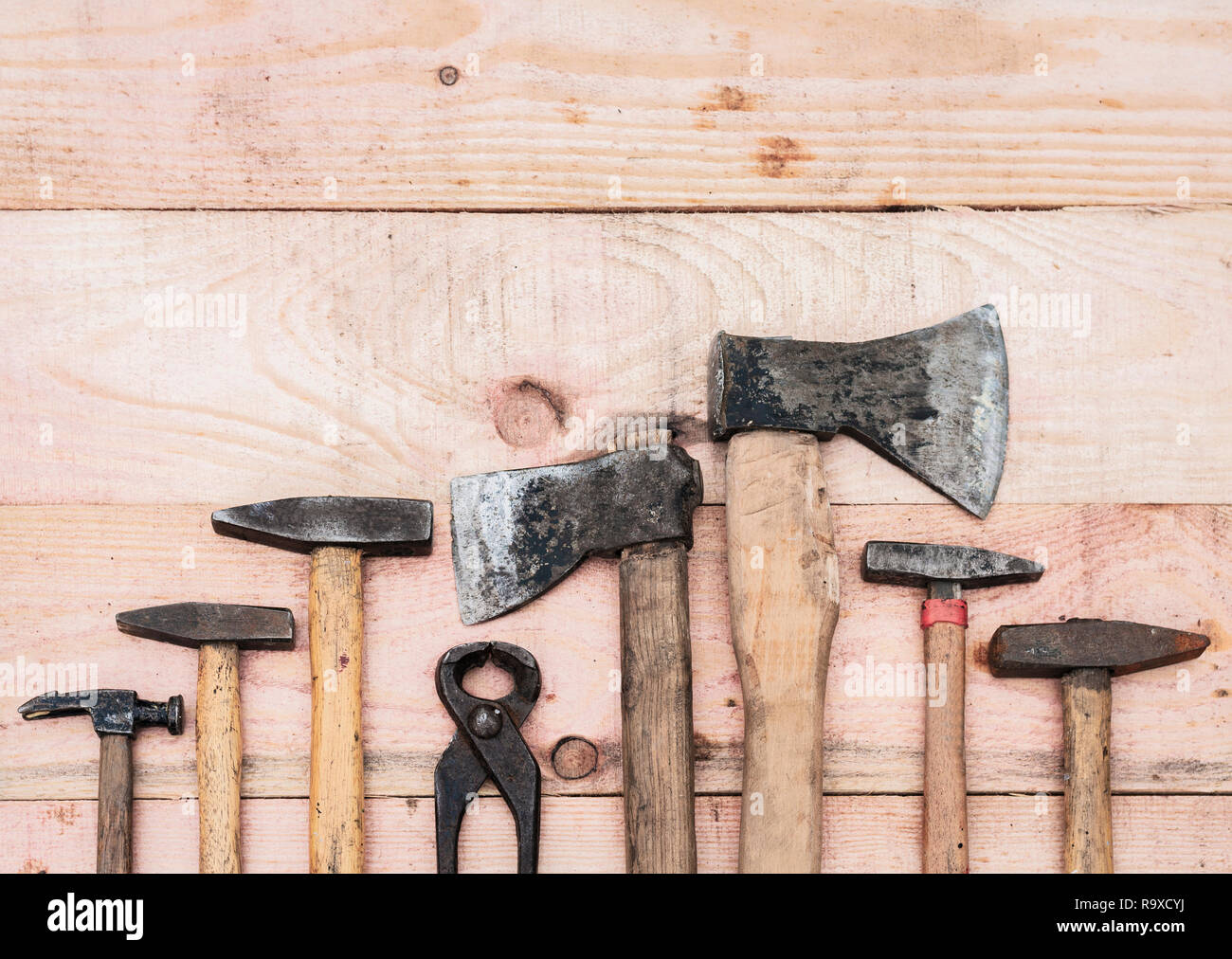 Red wooden toolbox with tools hi-res stock photography and images - Alamy