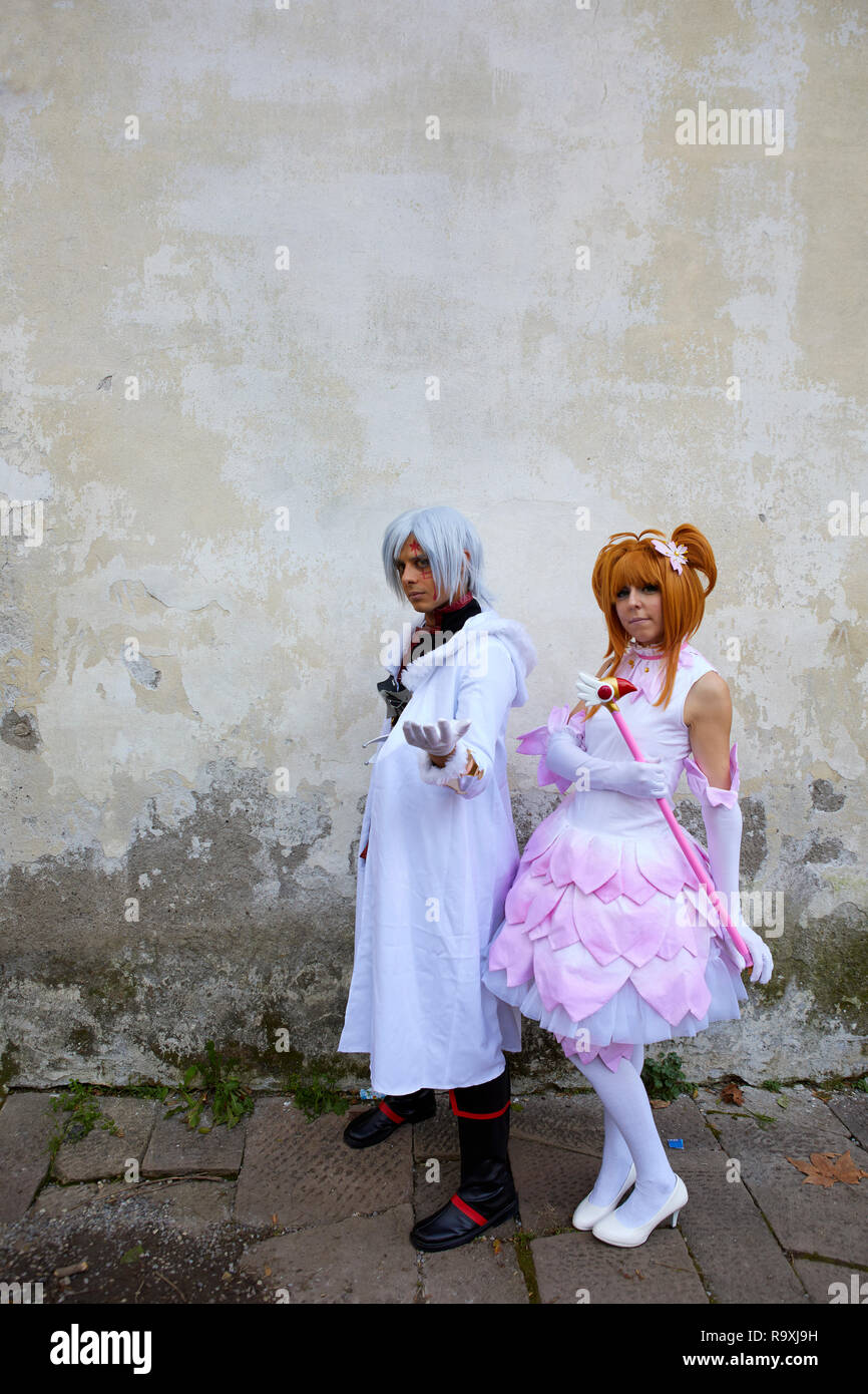 File:Lucca Comics & Games 2019 - Cosplay Tokyo Mew Mew.jpg - Wikimedia  Commons