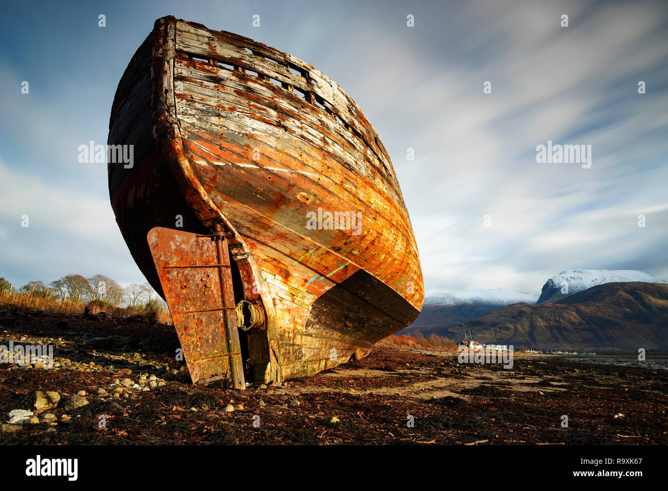 Photograph by © Jamie Callister. Boat Wreck on the Scottish coast by Fort William, North West Scotland, 24th of November, 2018. [None Exclusive] [Tota Stock Photo