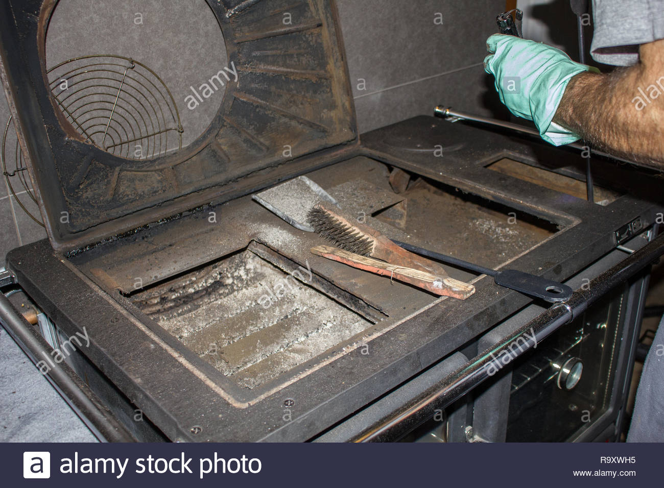 Kitchen Stove High Resolution Stock Photography and Images Alamy