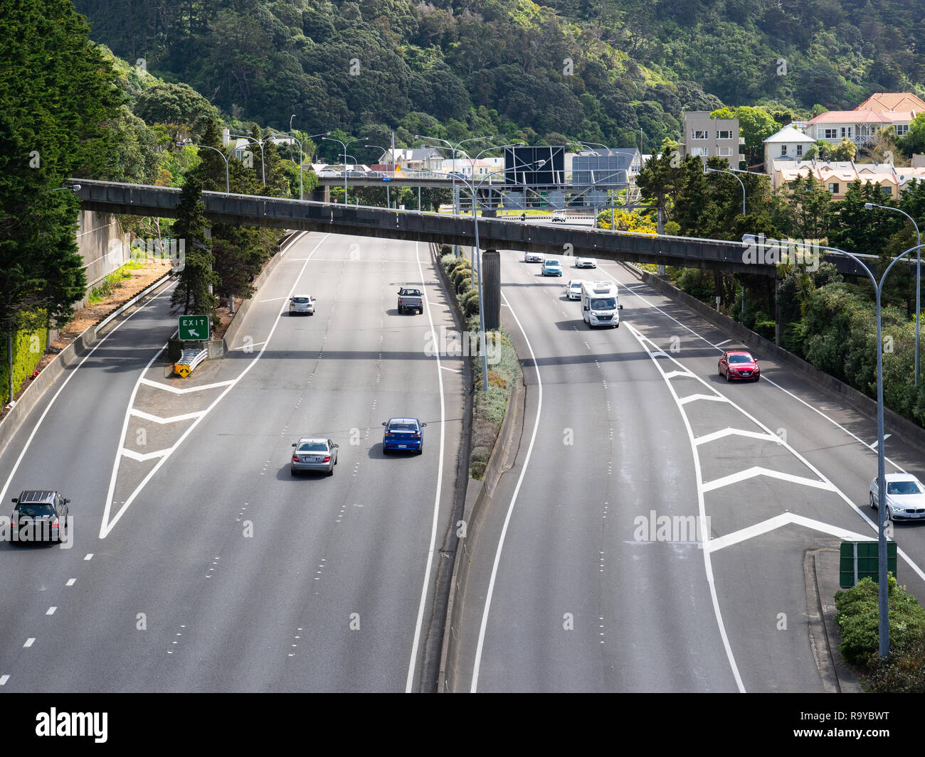Traffic On Wellington Motorway Stock Photo Alamy