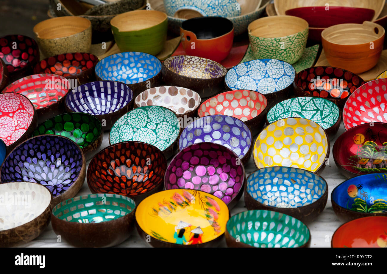 Coconut shell craft hires stock photography and images Alamy