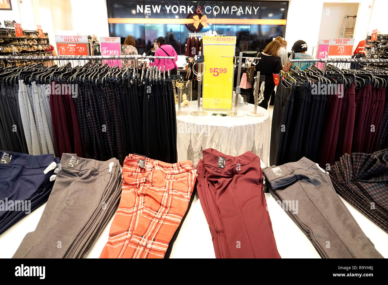 Fort Ft. Lauderdale Florida,Pembroke Pines,Shops At Pembroke Gardens mall,New York & Company,display sale,clothing fashion,inside interior,FL181222097 Stock Photo