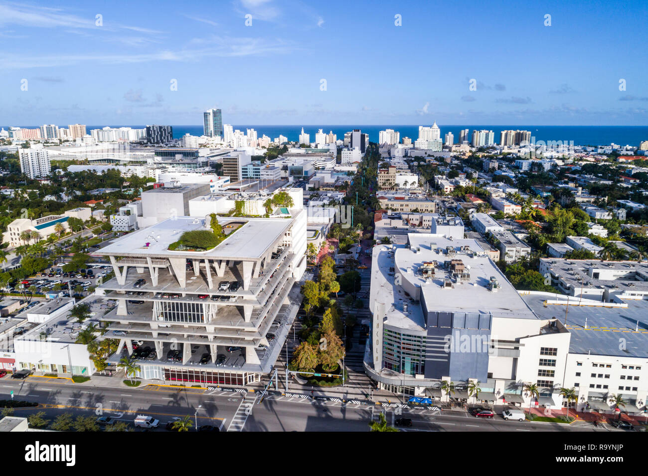 Miami Beach Florida,Alton Road,Lincoln Road Pedestrian mall,LAZ Parking Garage 1111,Lincoln Movie Theater Regal Cinemas South Beach 18 & IMAX,aerial o Stock Photo