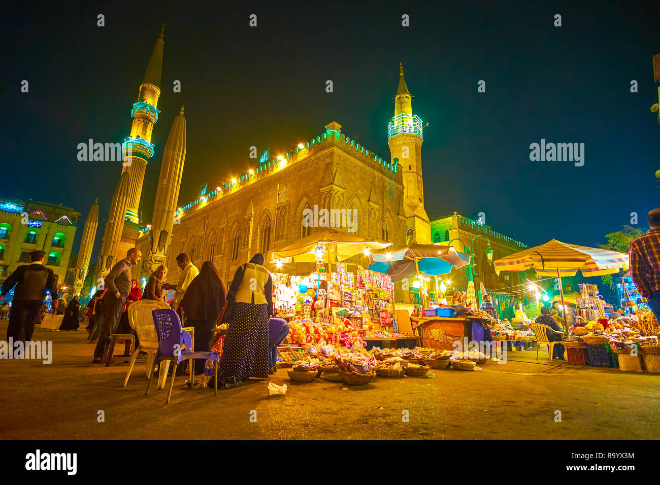 Hussein square old cairo cairo hi-res stock photography and images - Alamy
