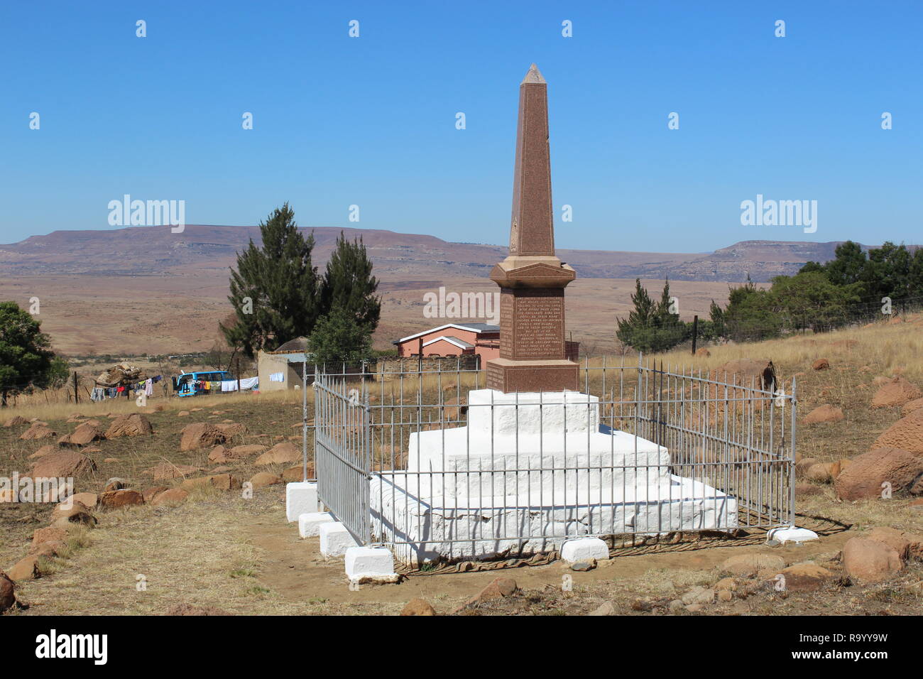 Memorial to the British soldiers killed at the Battle of Isandlwana ...