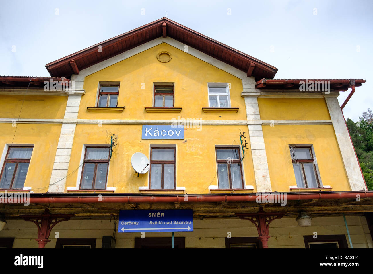 Train station czech republic hi-res stock photography and images - Alamy