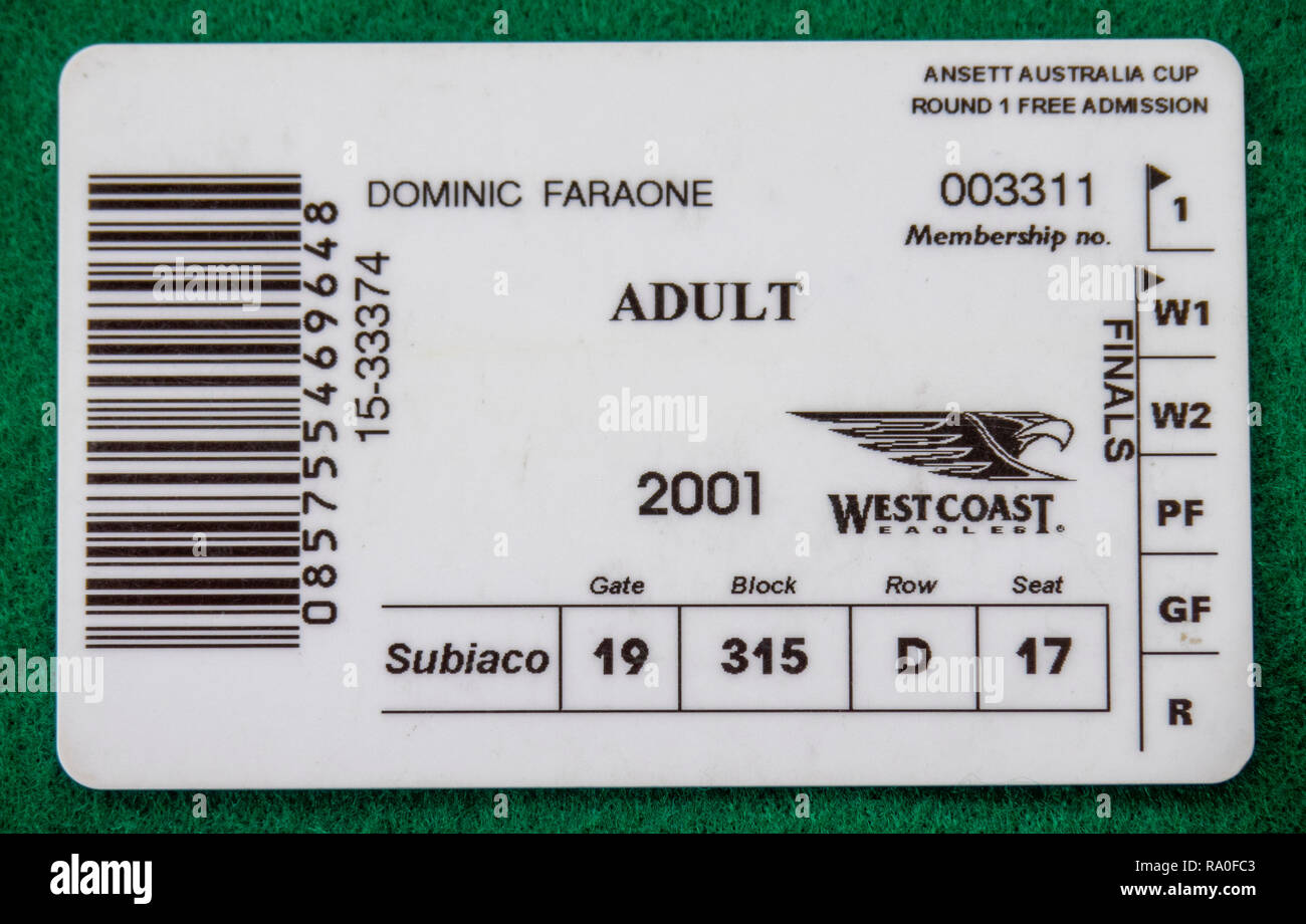 Club membership card hi-res stock photography and images - Page 6 - Alamy