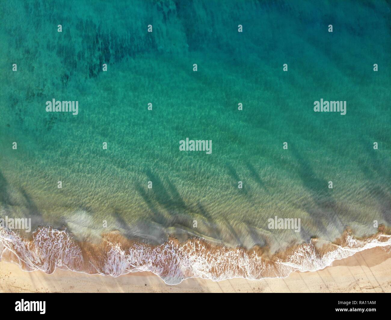 Drone beaches hawaii hi-res stock photography and images - Alamy