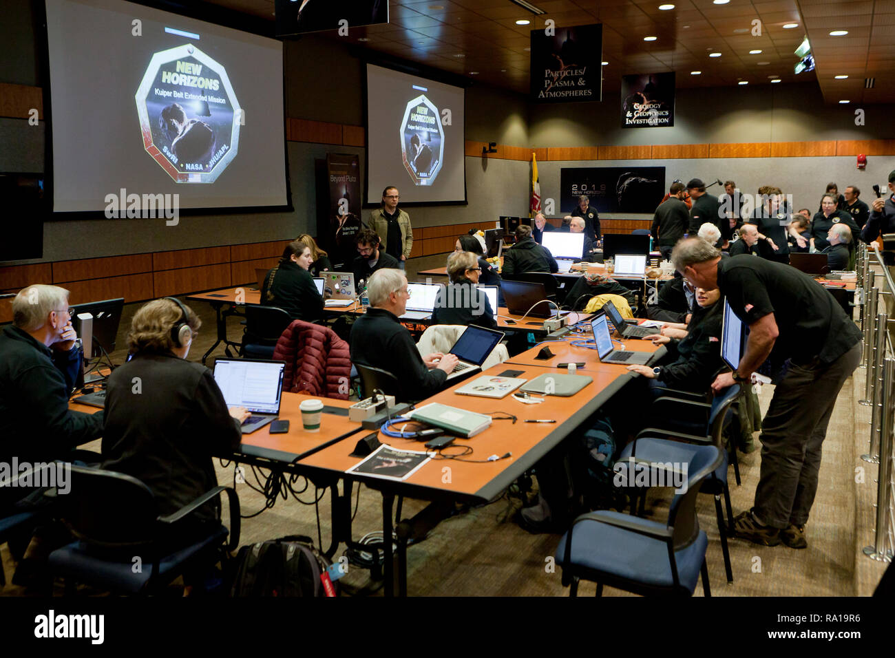 Laurel, Maryland USA, 29th December, 2018: The Johns Hopkins University Applied Physics Laboratory (APL) Mission Operations Center and  Science Operations Center prepare for its interplanetary space probe New Horizons flyby of a Kuiper Belt object Ultima Thule.  New Horizons is scheduled to arrive at Ultima Thule on 05:33 UTC, 1st, January 2019. Credit: B Christopher/Alamy Live News Stock Photo