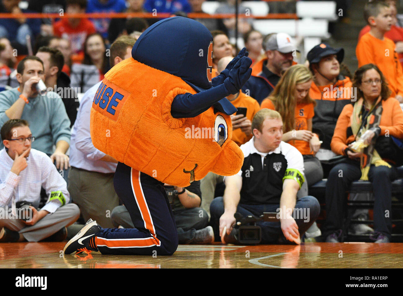 Syracuse To Debut Throwback-Style Uniforms Versus Hoyas - Syracuse