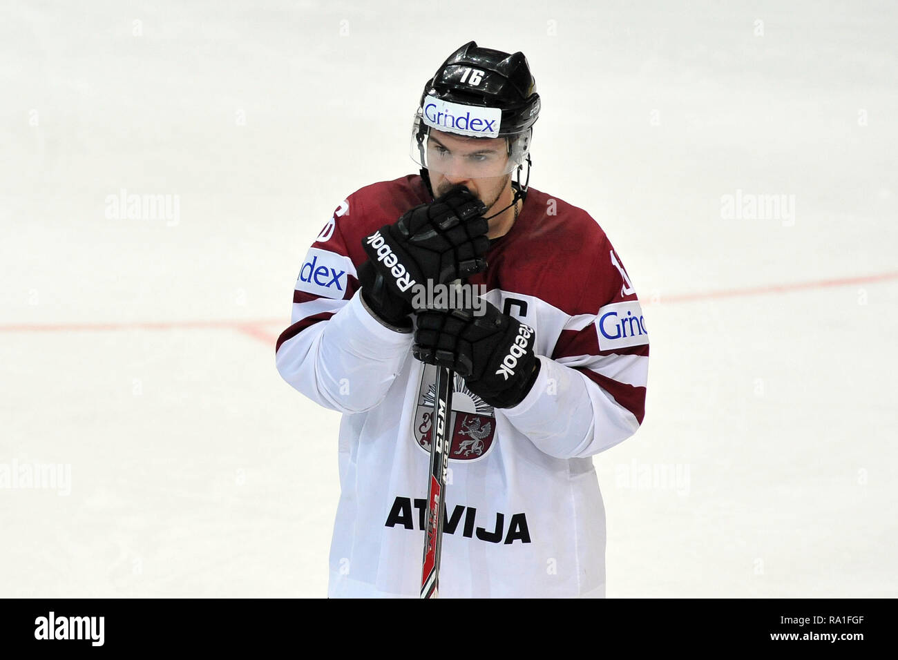 Deutschland eishockey hi-res stock photography and images - Page 7