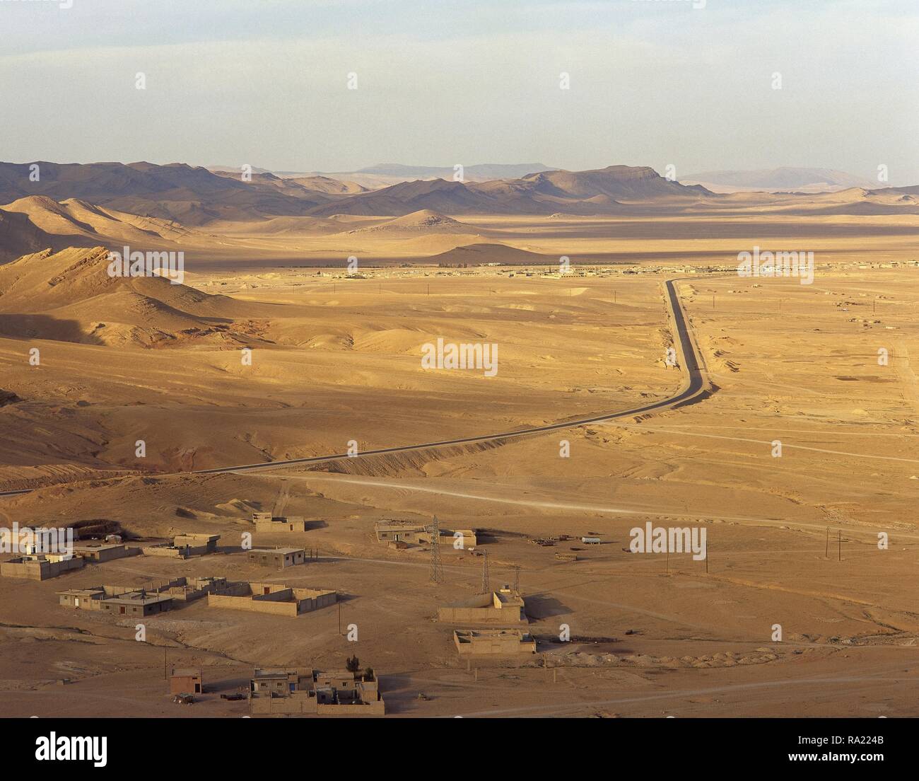 Syrian Arab Republic. Overview of  the Syrian Desert. Near Palmyra. Oasis of Tadmor.  Near East. Stock Photo