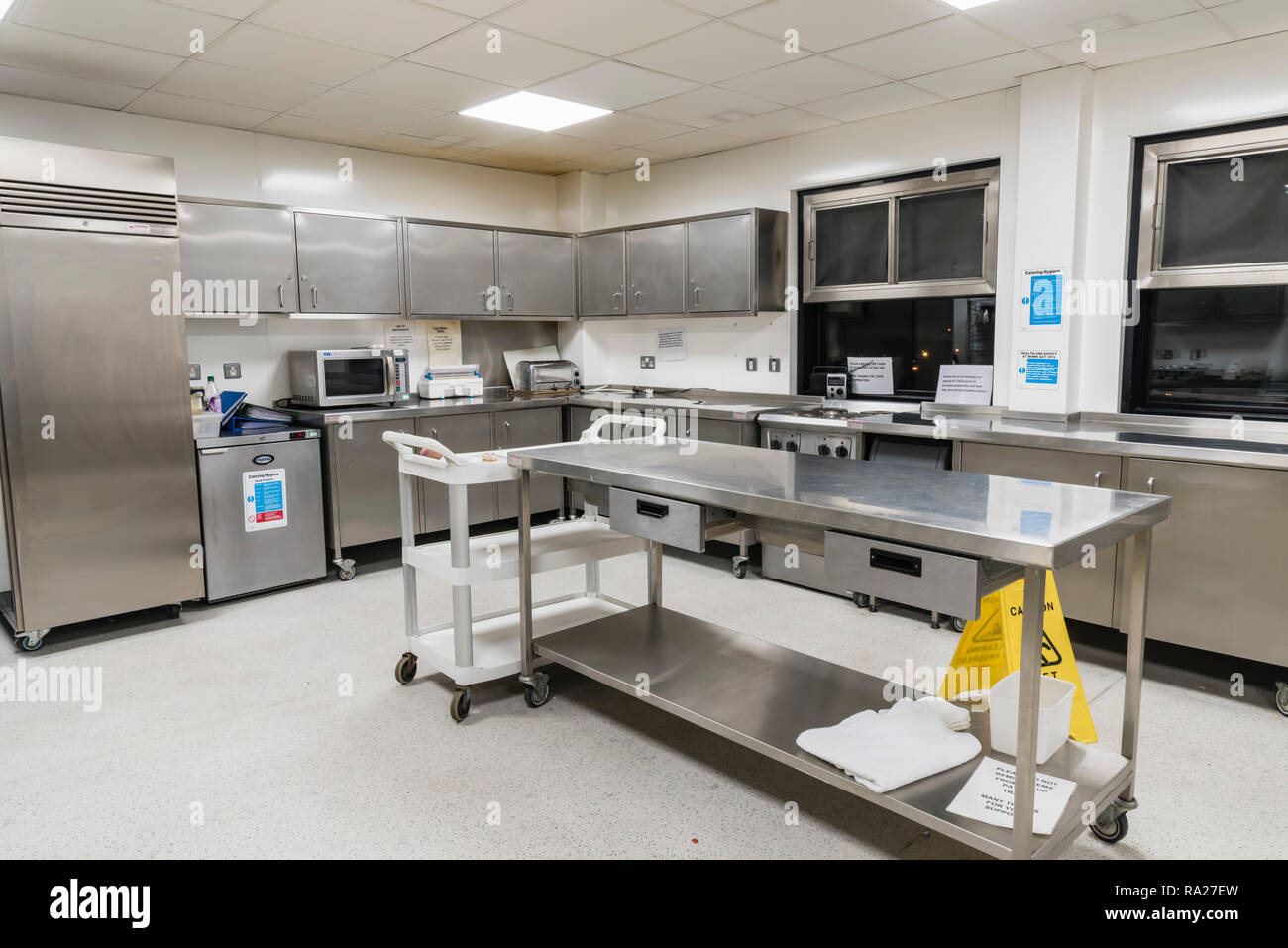 Hospital Kitchen High Resolution Stock Photography and Images - Alamy