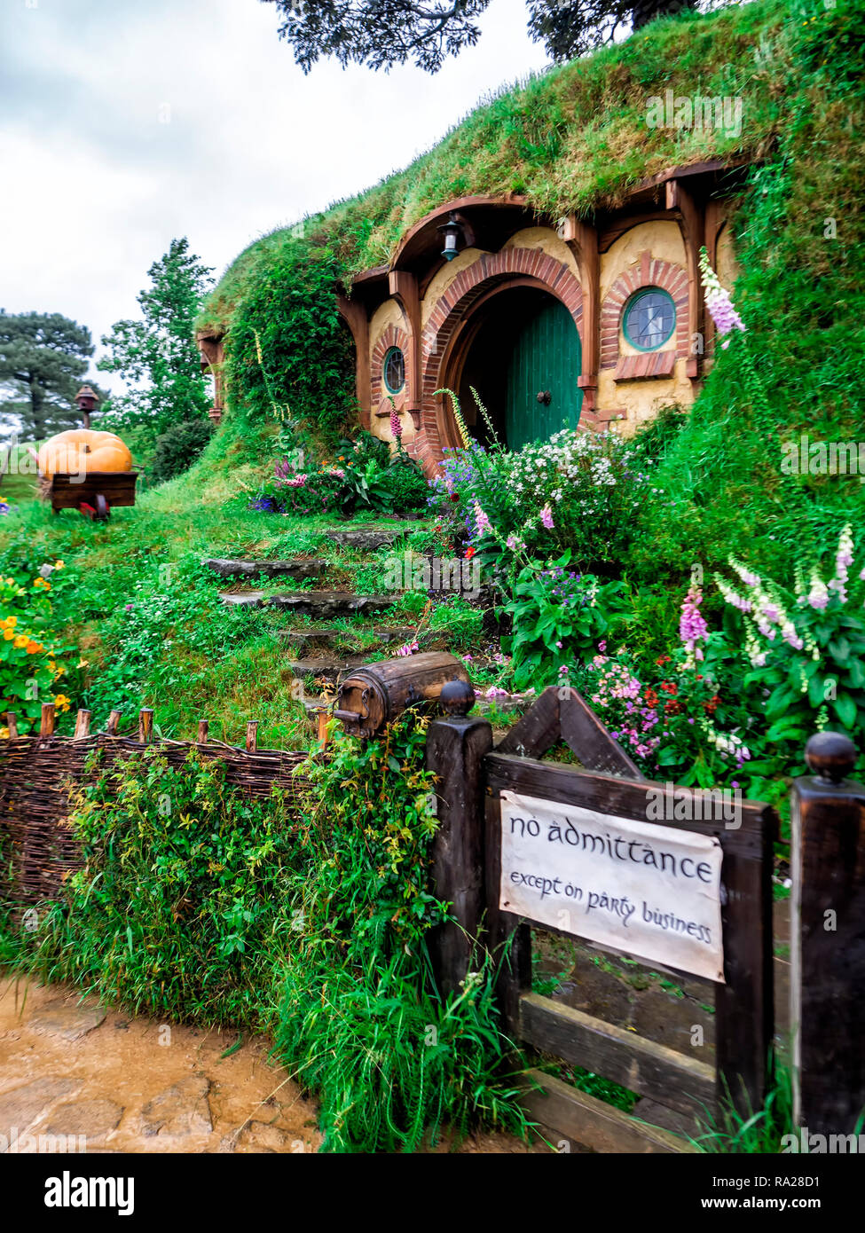 1st of December, 2018: Bilbo and Frodo Baggins House at Hobbiton Movie Set - Matamata, South Island, New Zealand Stock Photo