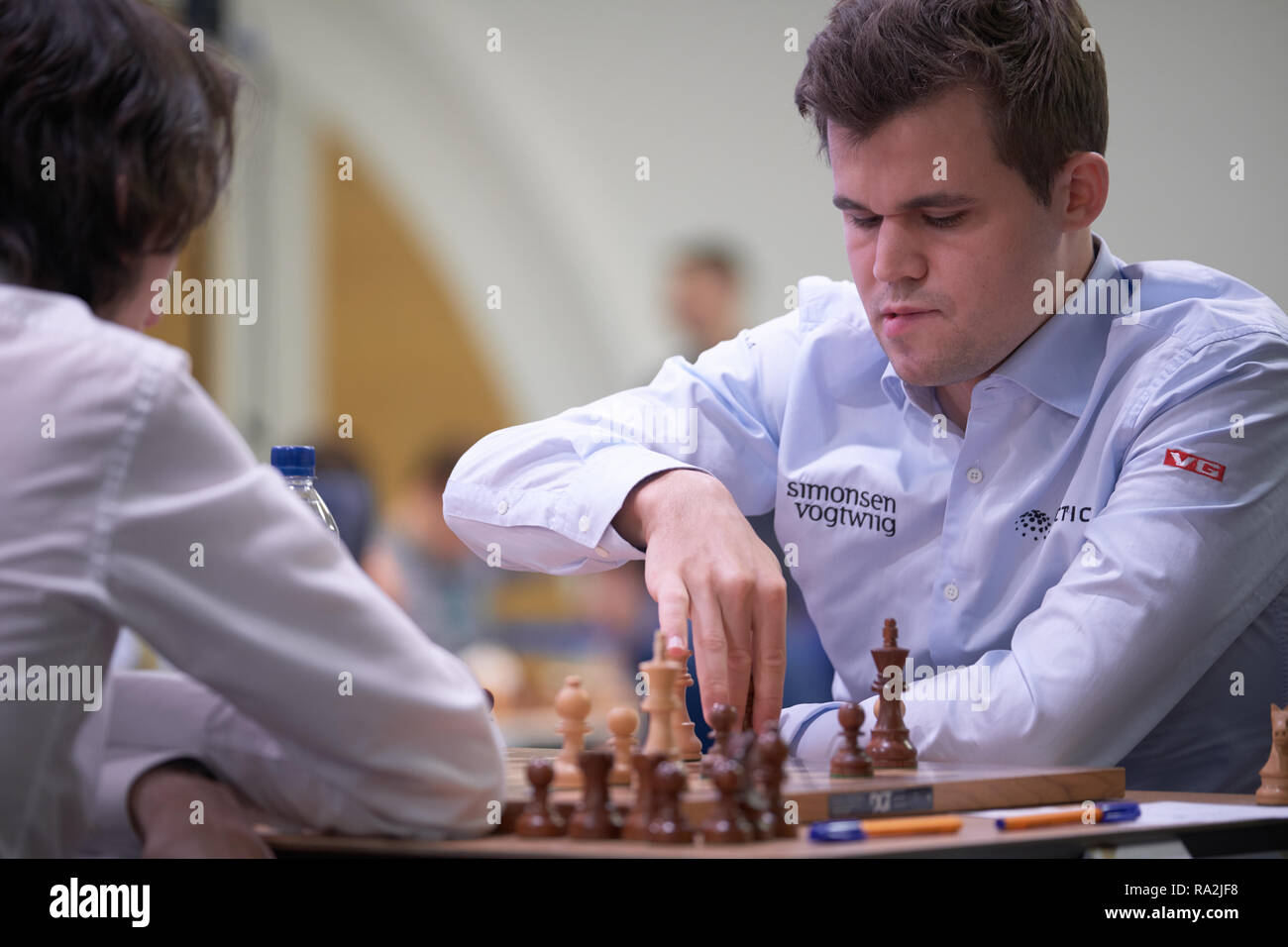 Magnus carlsen hi-res stock photography and images - Page 7 - Alamy