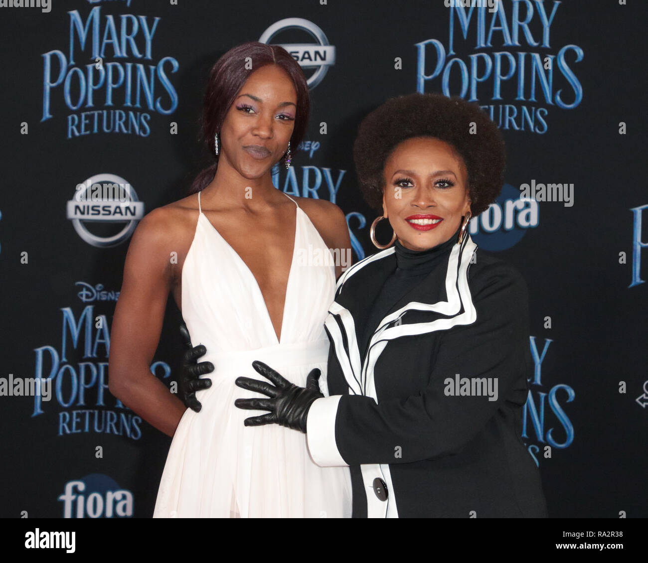 Mary poppins premiere 2018 new arrivals