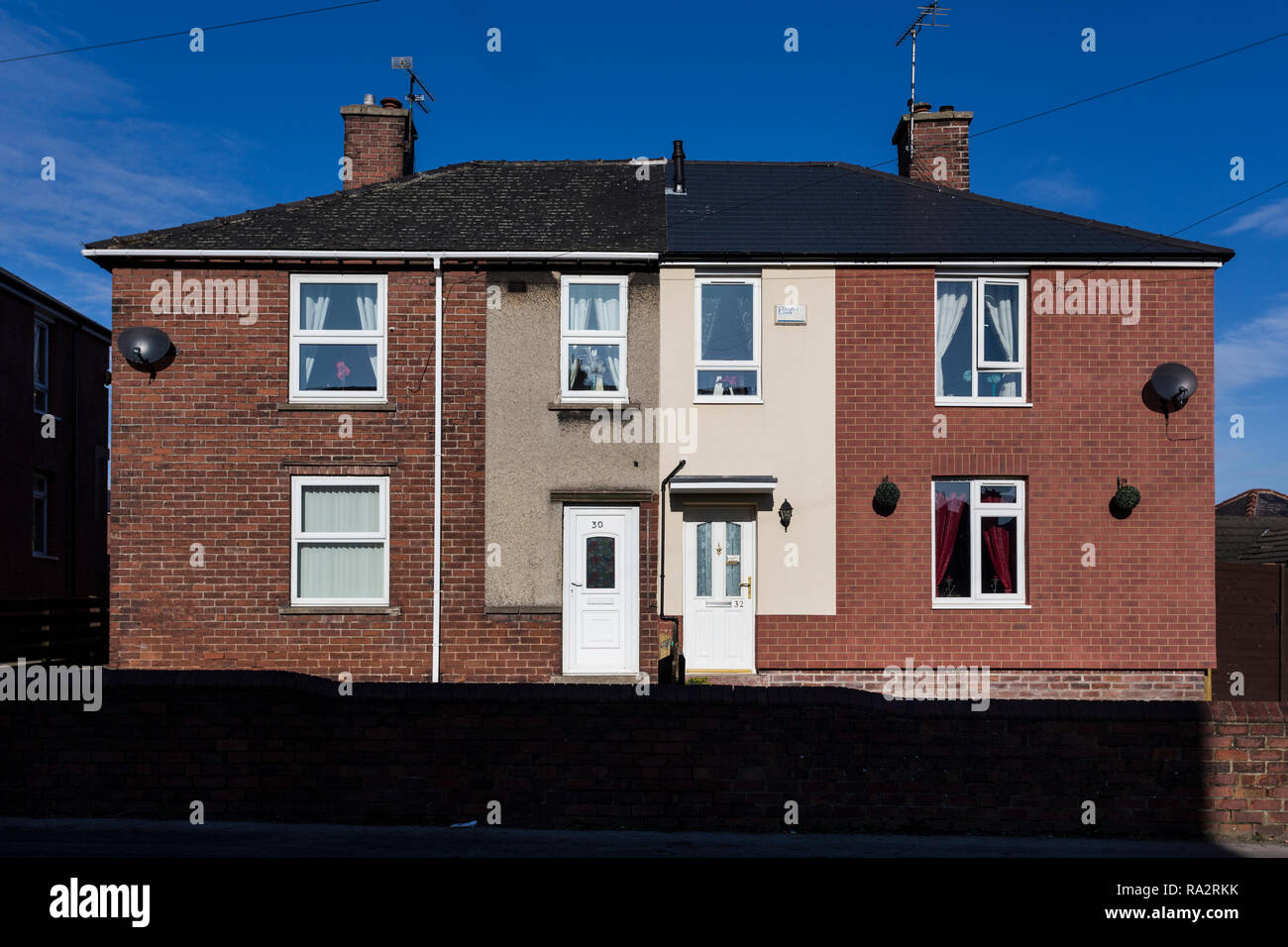 Exterior wall insulation with slip brick cladding Stock Photo Alamy