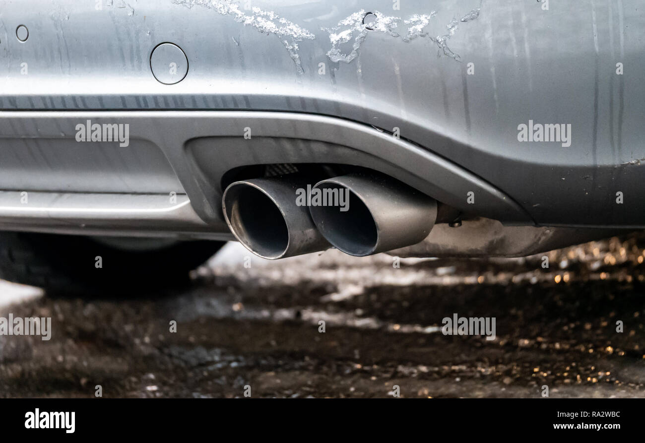 Diesel Car Exhaust Stock Photos & Diesel Car Exhaust Stock Images Alamy