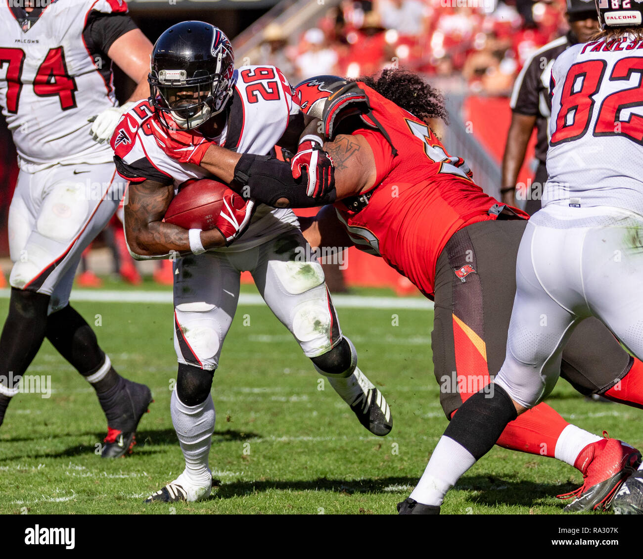 Tampa Bay Buccaneers Defensive Tackle, Vita Vea : r/AbsoluteUnits