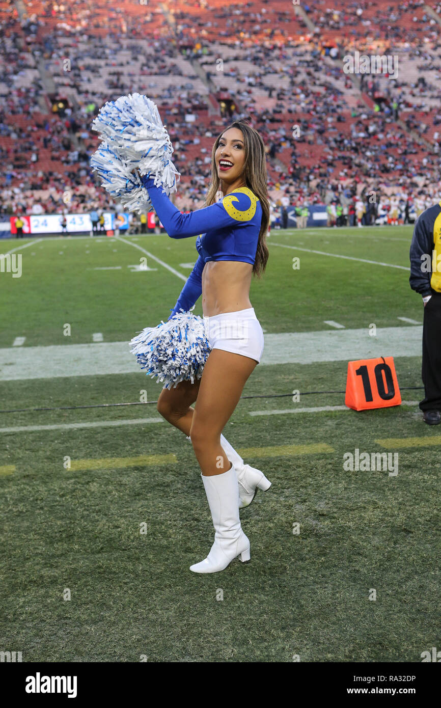 Los angeles rams cheerleader hi-res stock photography and images - Alamy