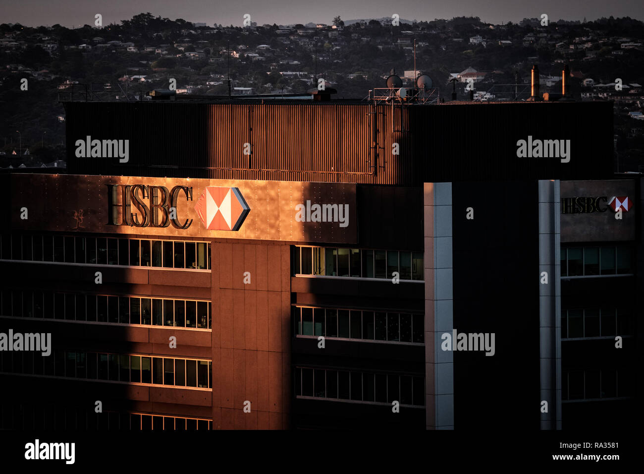 Auckland, New Zealand. 17th Dec, 2018. Logo of multinational bank HSBC seen in Auckland, New Zealand. Credit: Hendrik Osula/SOPA Images/ZUMA Wire/Alamy Live News Stock Photo
