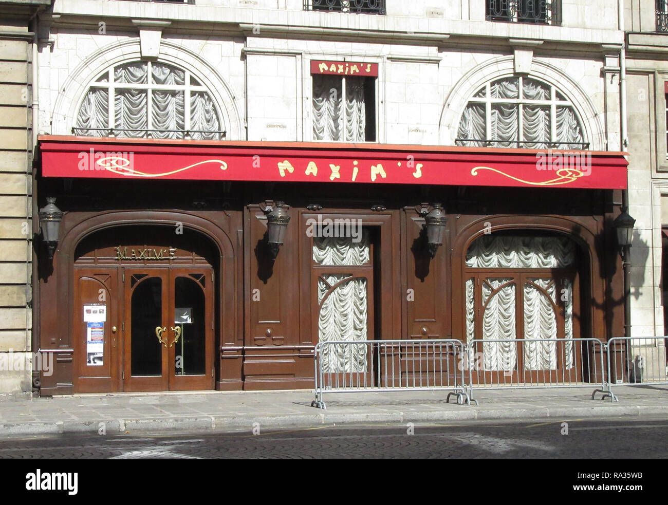Paris, France. 22nd Dec, 2018. Maxim's de Paris logo seen in Paris, during the 1980s the restaurant was regarded as the most famous in the world - and the most expensive. Credit: Keith Mayhew/SOPA Images/ZUMA Wire/Alamy Live News Stock Photo