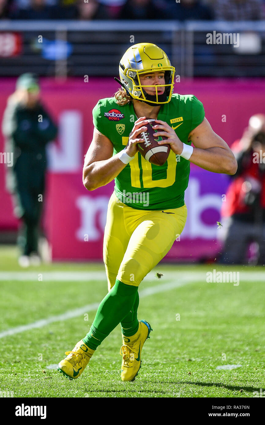 Oregon Ducks Quarterback Justin Herbert Stock Photo - Alamy