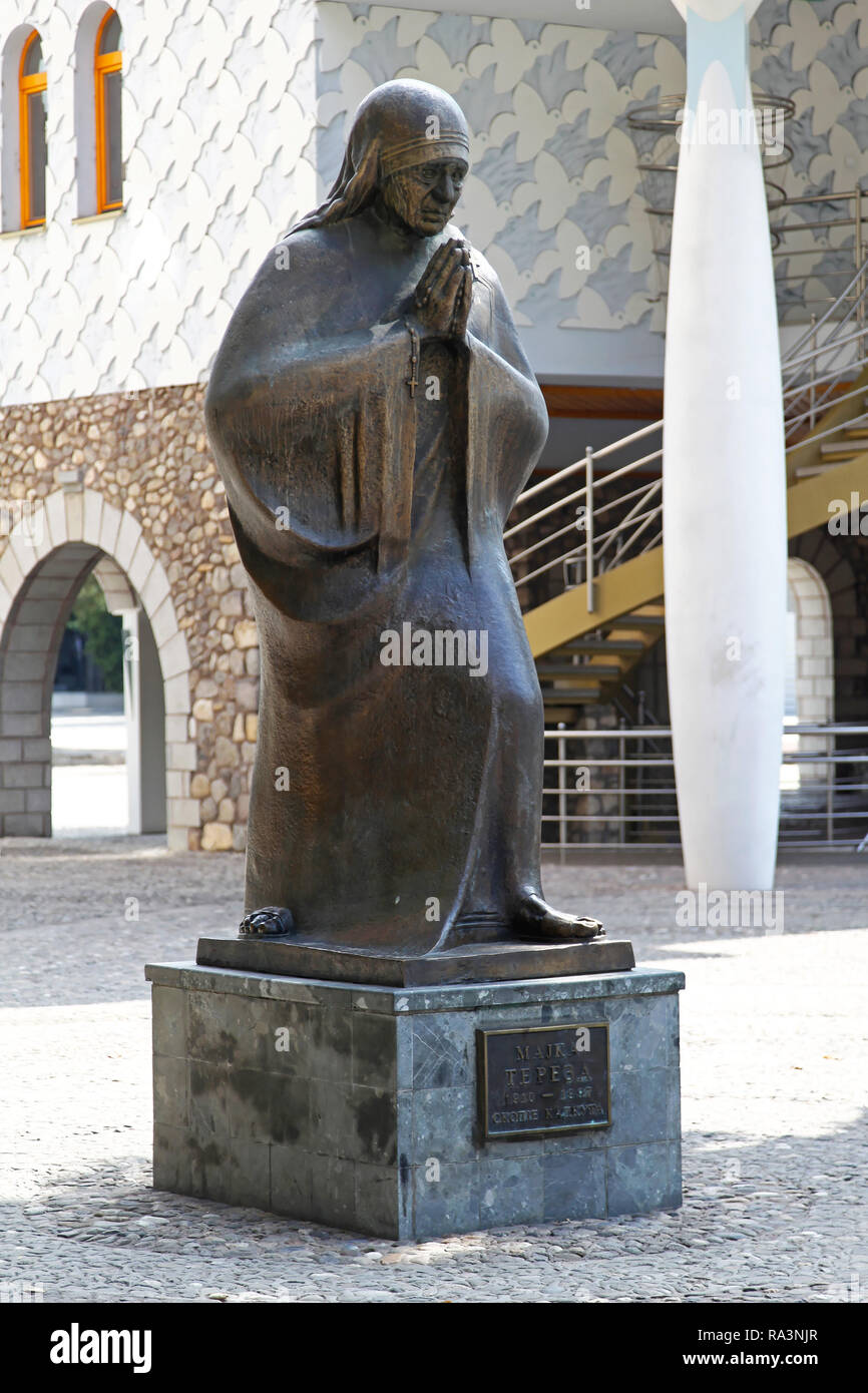 SKOPJE, MACEDONIA - SEPTEMBER 17: Mother Teresa monument in Skopje on SEPTEMBER 17, 2012. Mother Teresa monument Humanitarian Worker and Nobel Prize W Stock Photo