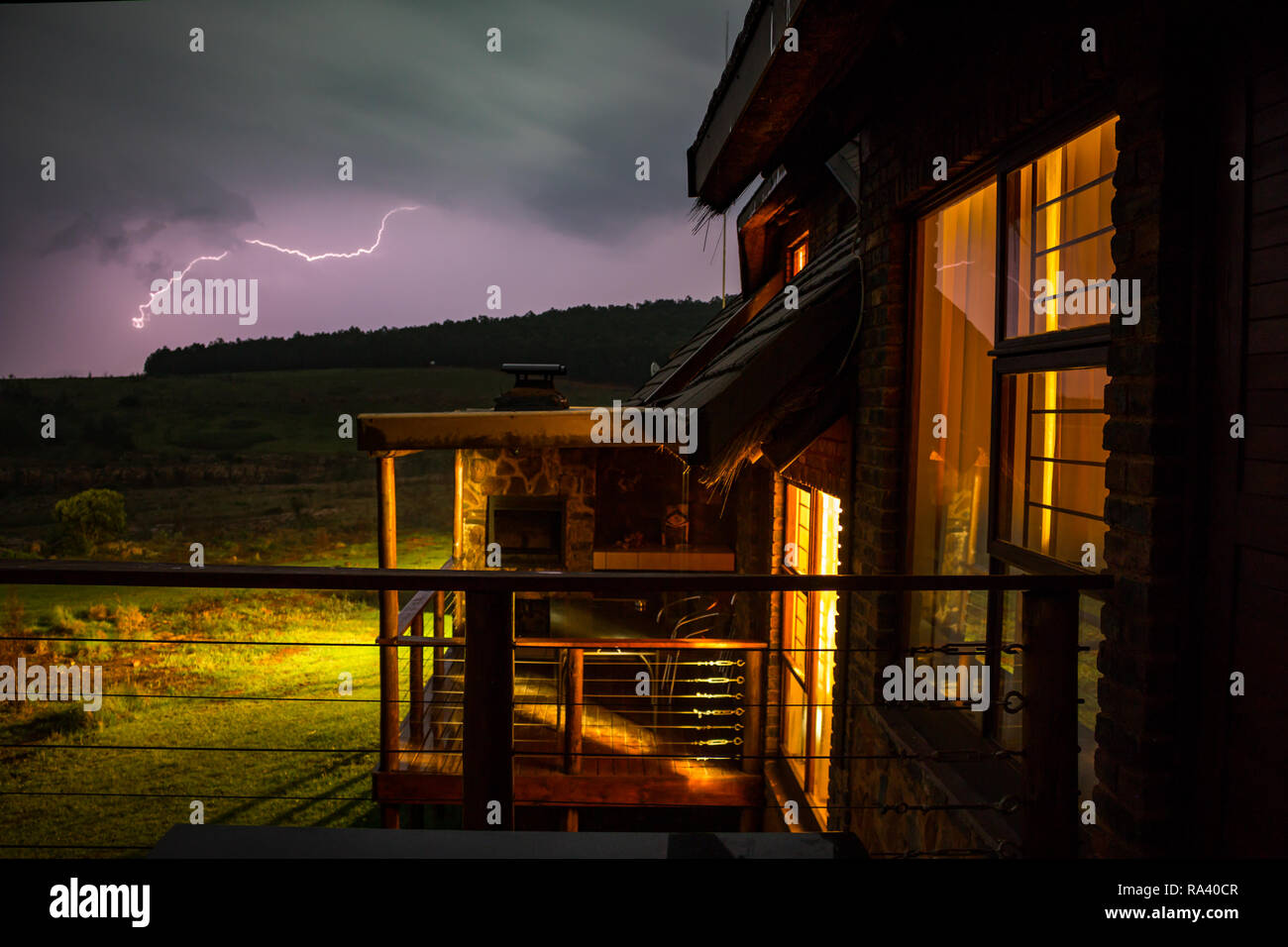 Bolt lightning striking mountain hi-res stock photography and images ...