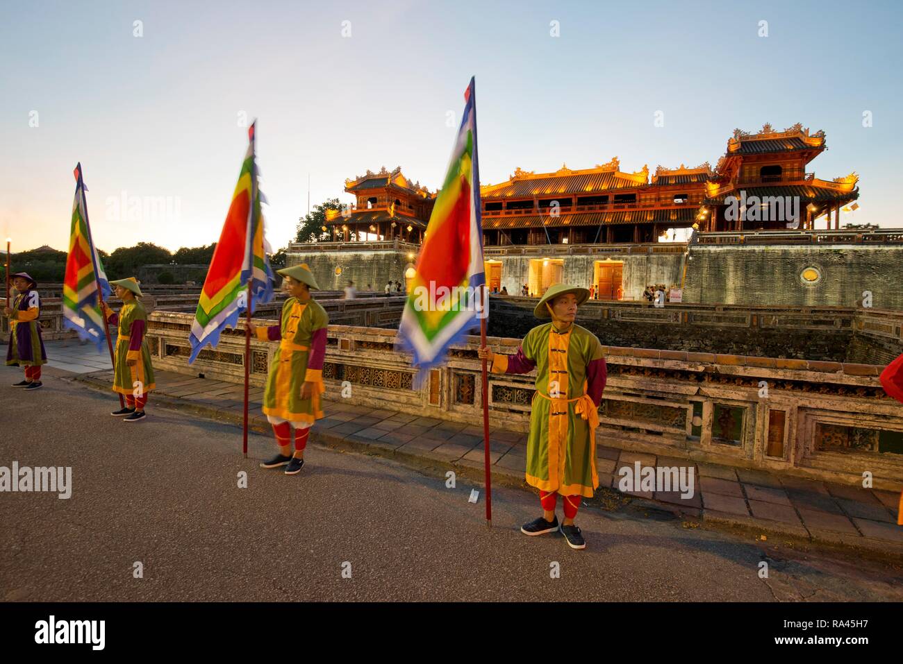 Vietnamese guards in front of the Meridian Gate, Citadel Hue, Imperial Palace Hoang Thanh, Hue, Vietnam Stock Photo