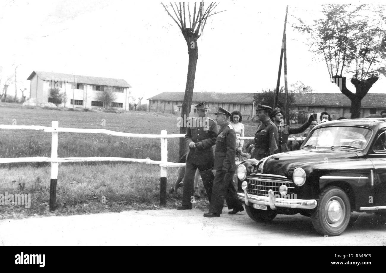 1951 - San Martino Spino - Arrival of the authorities at the Quadruped Center Stock Photo