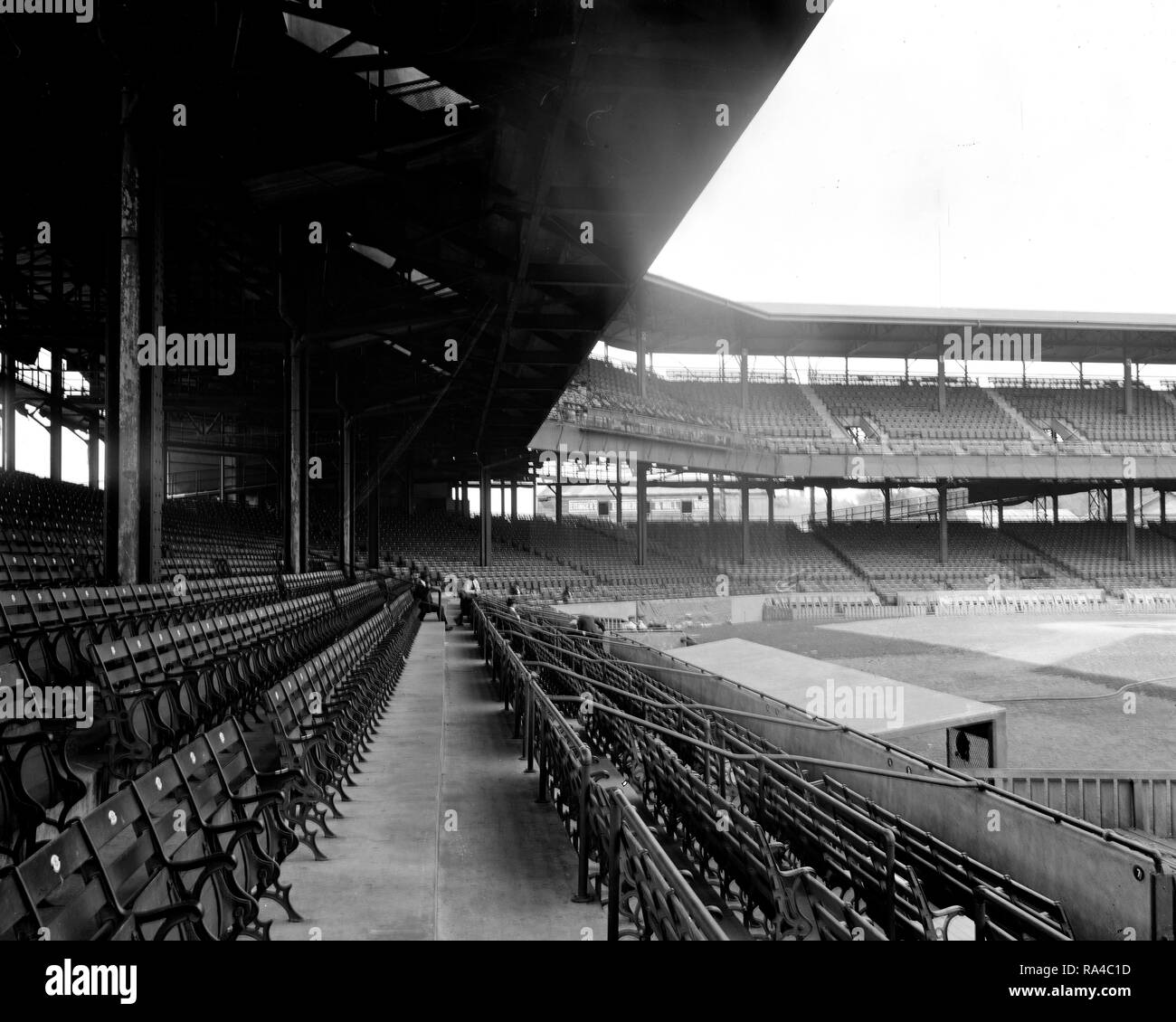 Lot Detail - Hal Chase Original Photo 1910 - New York Highlanders Yankees –  1919 Black Sox