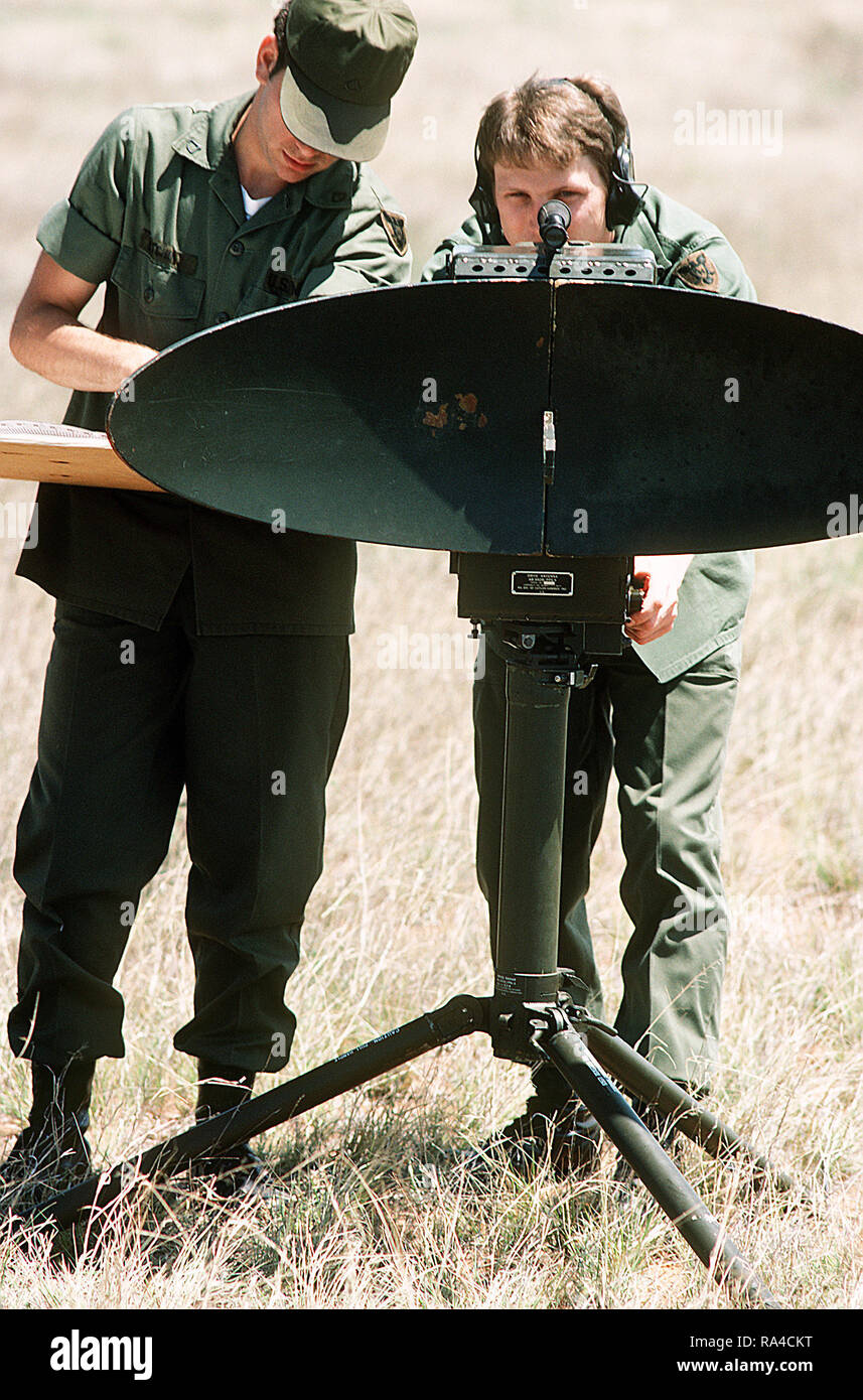 An pps 5 combat surveillance hires stock photography and images Alamy