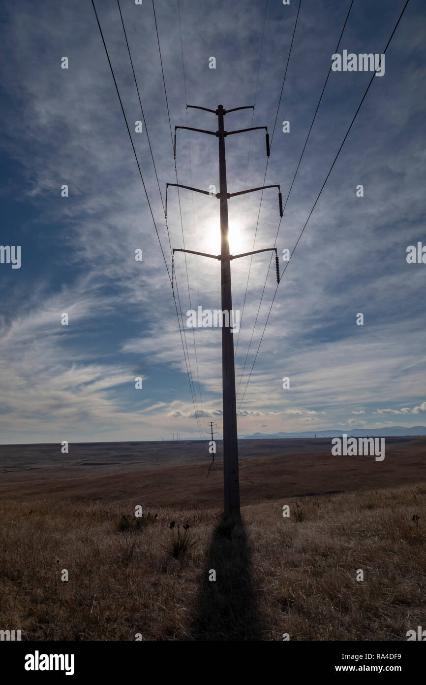 Electricity for the front line hires stock photography and images Alamy