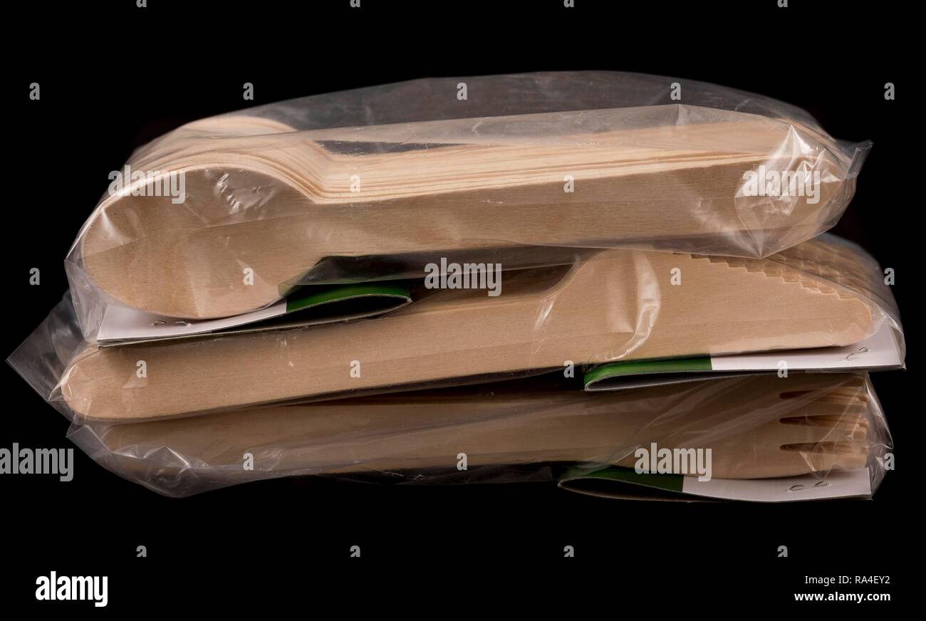 Disposable wooden cutlery, recyclable Stock Photo Alamy