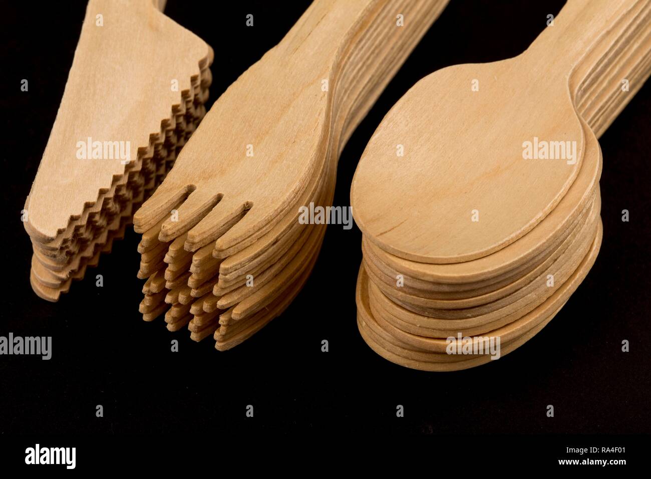 Disposable wooden cutlery, recyclable Stock Photo Alamy