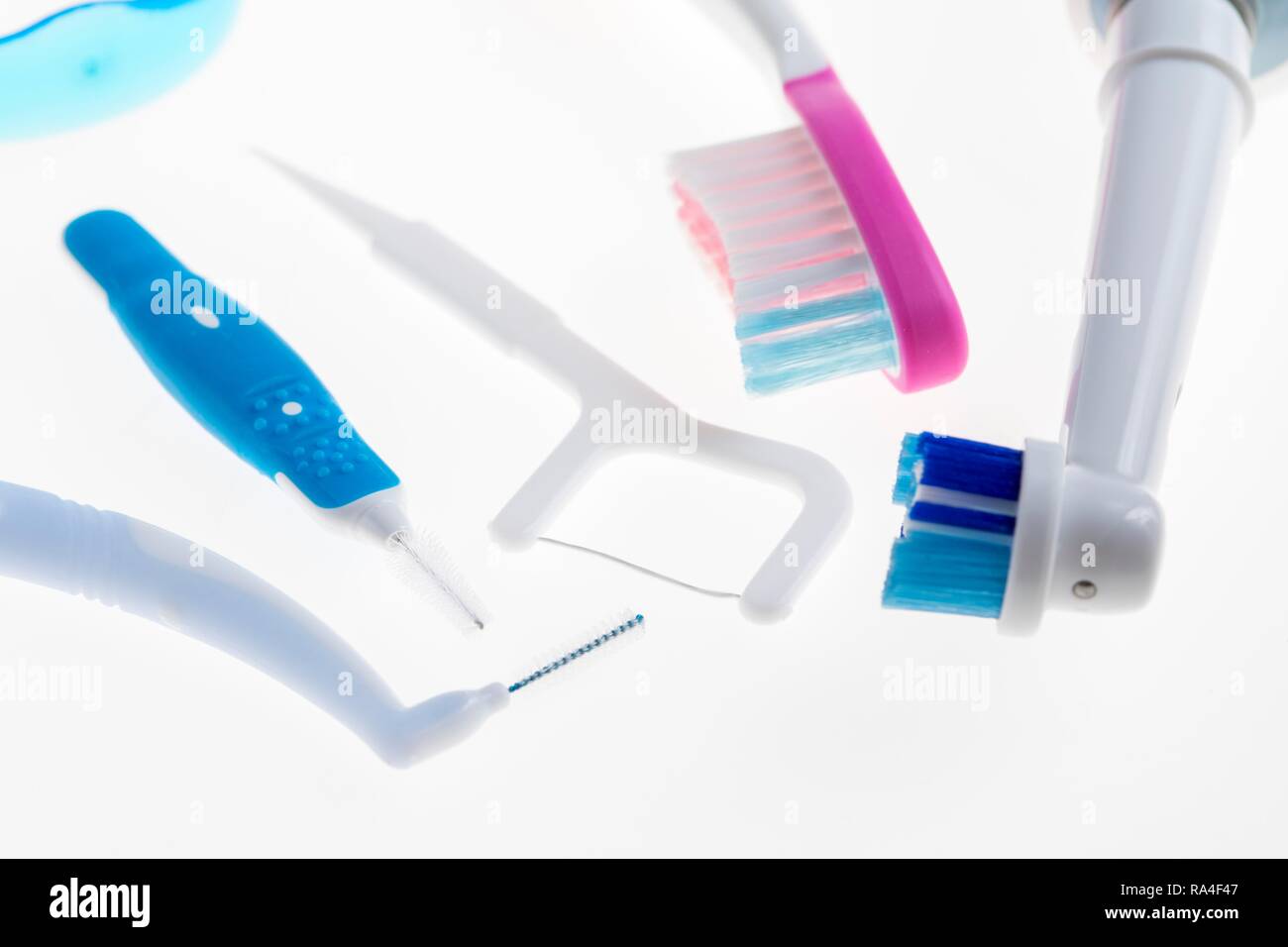electric interdental brush