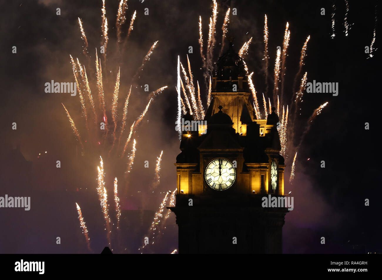 The balmoral hotel clock strike midnight hires stock photography and
